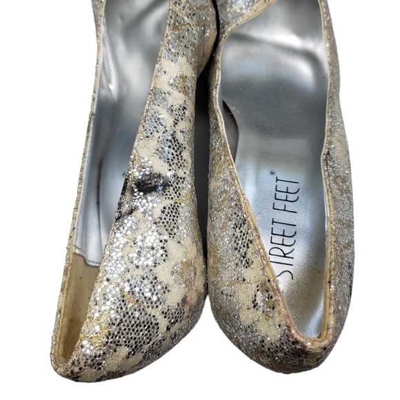 Street Feet | Glam Metallic Silver Floral Pointed Toe Block Heel Pumps Women's 9 - Picture 9 of 12